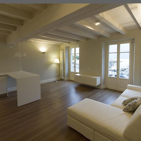La Casa Del Porto Apartman Lovere Szoba fotó