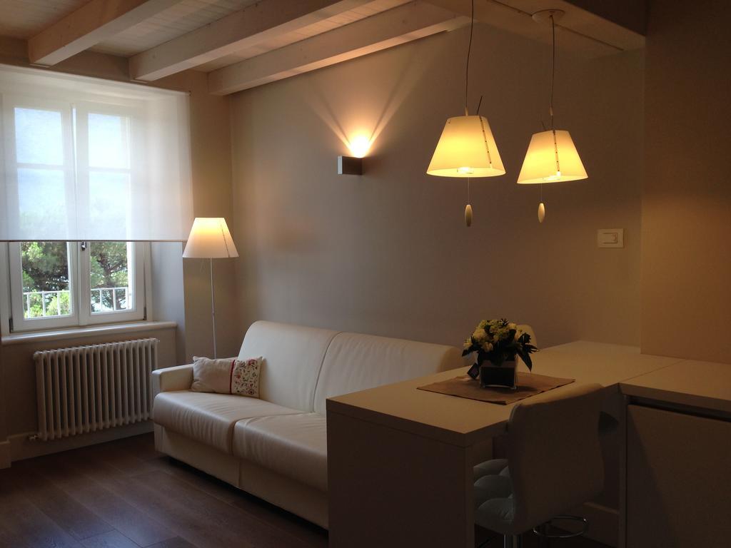 La Casa Del Porto Apartman Lovere Kültér fotó
